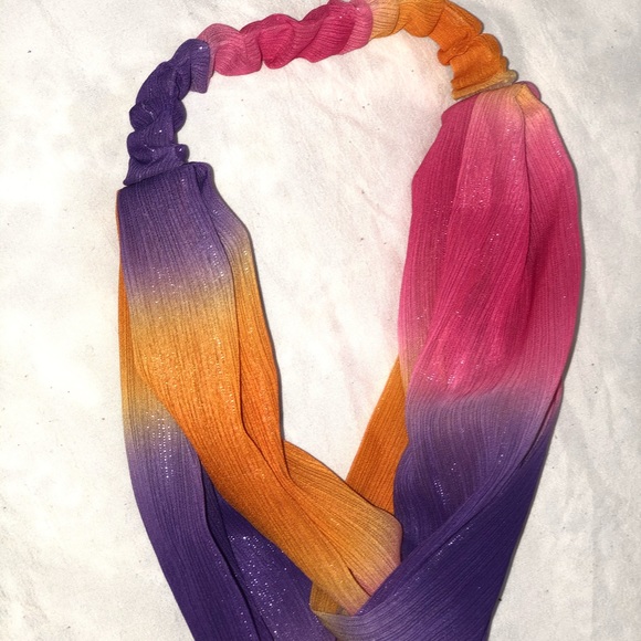 Headband - Picture 3 of 5